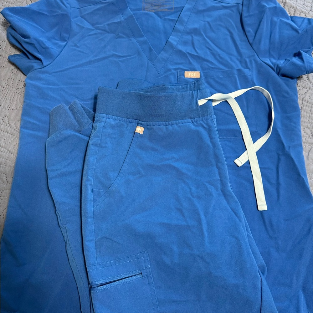 Figs Blue Scrub Top